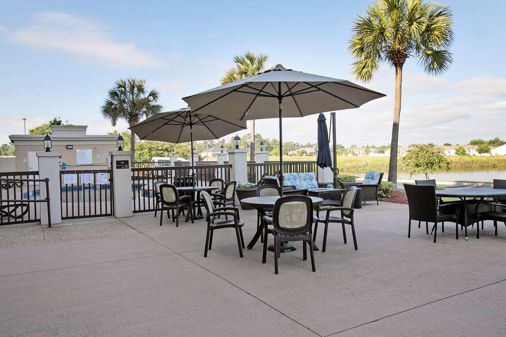 Hampton Inn โมลทรี ภายนอก รูปภาพ