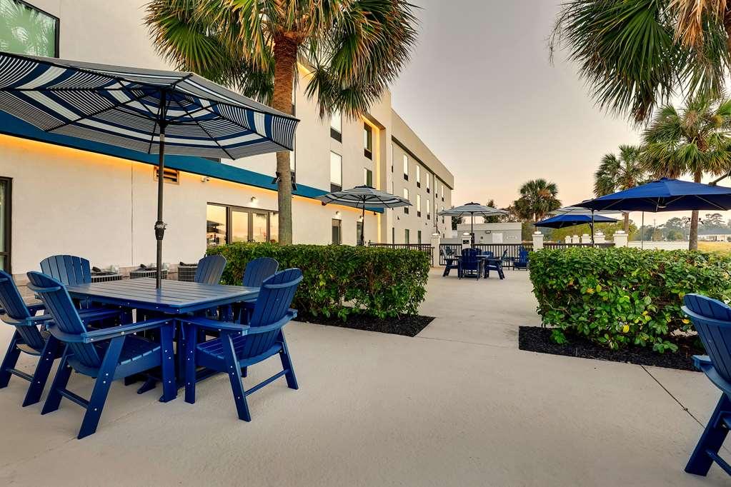 Hampton Inn โมลทรี ภายนอก รูปภาพ