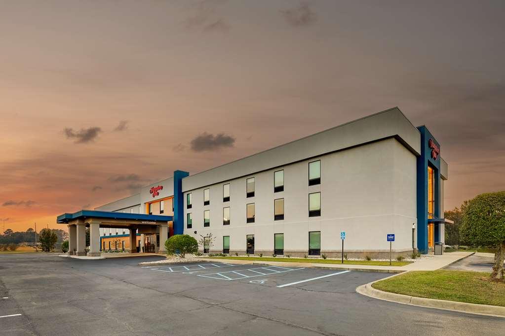 Hampton Inn โมลทรี ภายนอก รูปภาพ